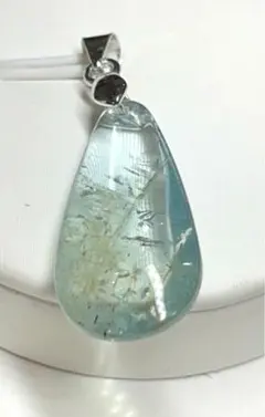 ✴️クリアアクアマリン　アクアマリン　天然石　誕生石　アクアマリンペンダントトップ