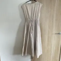 CLASSICAL ELF ノースリーブワンピース ベージュ