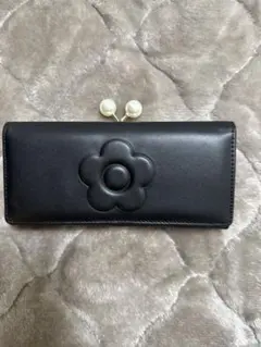 マリークヮントの長財布