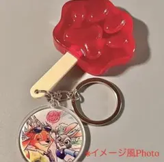 ズートピア 肉球キーホルダー ジュディ・ニック 海外製 即購入⭕️