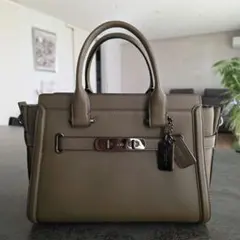 COACH　スワッガー 27 グラブタン レザー　COLOR : ファティーグのサムネイル