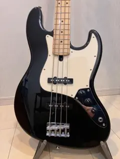 Item thumbnail for item eb48d07e-c8a3-429f-b405-725aa6705b6d