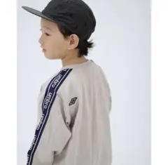 【新品タグ付き】とうくん しまむら umbro 袖ライン長袖Tシャツ