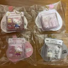 サンリオ ミニチュアパッケージチャーム キティ