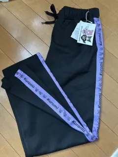 未使用　サンリオ　Kuromi カジュアルパンツ 黒 ジャージ下　M サイズ