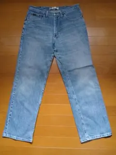 Lee PREMIUM　W34 デニムパンツ　ストレッチ性あり　リーのサムネイル