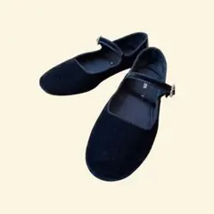 ZARA（39）ブラックベルベットフラットシューズのサムネイル