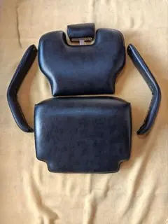 理容機器　新明和ウィズ椅子　レザー部分一式 2026年最新】理容 新明和 椅子の人気アイテム - メルカリ