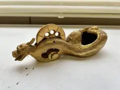 【未使用】木彫り　墨壺　鶴と亀　縁起物　寿　大工道具　工芸品　古道具 ②墨壺 光明作 鶴亀 255mm 新品未使用 墨ツボ 墨坪 大工道具