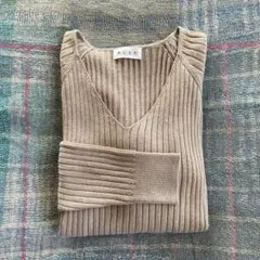PLST リブ編み Vネックセーター ベージュ 長袖