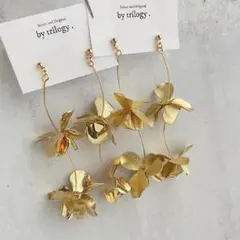 【120】　ブライダル　結婚式　ピアス　イヤリング　花　ゴールド　シルバー　花嫁