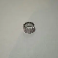 ディオールのリング（トロッター ラインのピンク）
