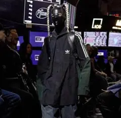 adidas ブルゾン
