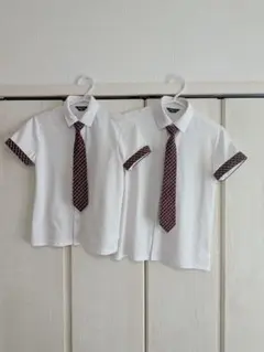 最終値下【コムサイズム140㌢】子供用フォーマル服セット（白シャツ・黒パンツ）