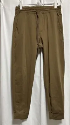 UNIQLO ウルトラストレッチアクティブジョガーパンツ