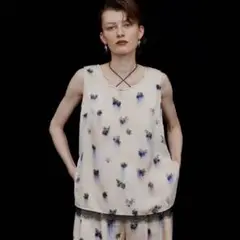 AmeriVINTAGE CLARA SATIN TANK TOP