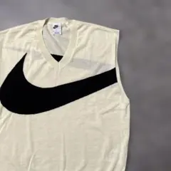 定価:9,570円　NIKE ノースリーブニットのサムネイル