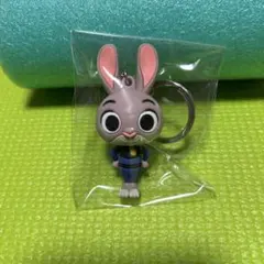ズートピア　ジュディ　キーホルダー　ディズニーストア
