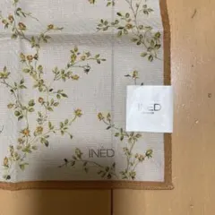 INED　ハンカチのサムネイル