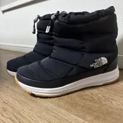 THE NORTH FACE　ヌプシ　ブーツ　　ウォータープルーフ　防水　防寒
