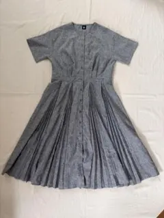グレー 半袖 シャツワンピース プリーツのサムネイル