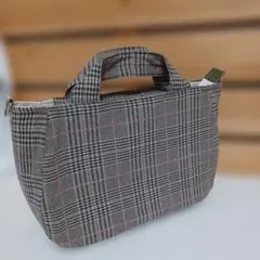 ハンドメイド　チェック柄布製トートバッグ