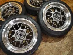 メッシュ ガンメタポリッシュ 205/45R17 7J+38 コンパクトカーのサムネイル