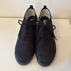 キサスポーツ　23.5㎝　黒スニーカーのサムネイル