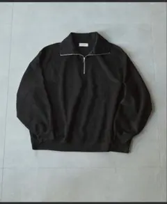ブラック ハーフジップ スウェット
