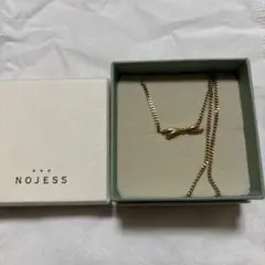 【値下げ】NOJESS ゴールド リボンネックレス 箱付きのサムネイル