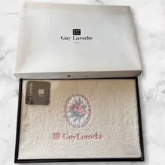 【未使用】ギ・ラロッシュ Guy Laroche バスタオル 1枚 綿100%のサムネイル