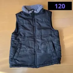 黒の中綿ベスト　120 中綿　動きやすい　アウター　上着