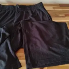 新品未使用　ユニクロ　スラックス