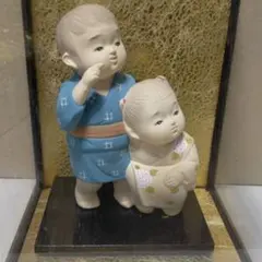 大最終セール！！ケース付き！博多人形　男の子　女の子　水色　白のサムネイル