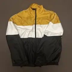 Bershka ナイロンジャケット Sサイズのサムネイル