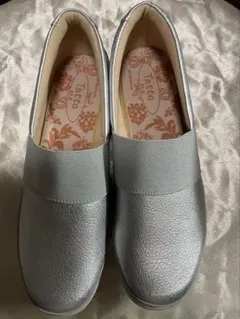 【美品】シルバー スリッポン 厚底