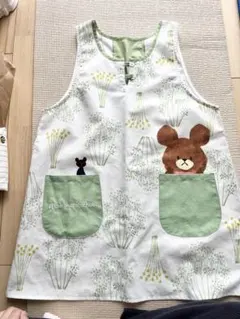 くまのがっこう　エプロン