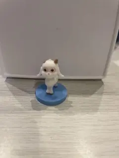 ミニオン　シークレット　チョコエッグ　ラッキー　フィギュア　怪盗グルー