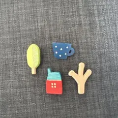 ハンドメイドブローチ