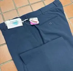 新品☆未使用 W82cm ネイビー系 艶感 ゴルフパンツ メンズスラックス