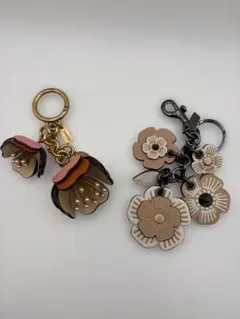 コーチ　花　キーリング　2点