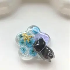 レジン ヘアゴム ブローチ 花と猫ちゃん オレンジ◡̈♥︎ - メルカリ