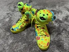adidas ジェレミースコット羽がついてるスニーカー24.5センチ黒白