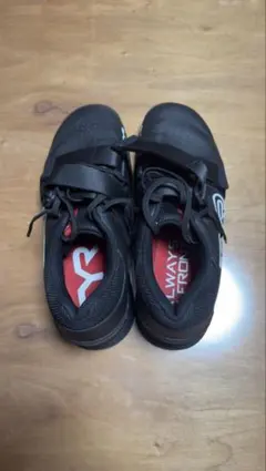 L-1 Lifter TYRブラック