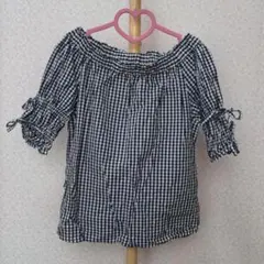 ギンガムチェックオフショルダートップス