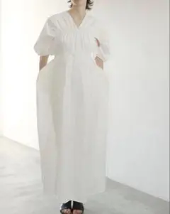 Les vacances d'Irina ワンピース Pina Dress 白 - メルカリ