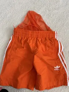 adidas オレンジ ショートパンツ XS