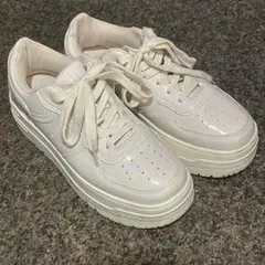Bershka スニーカー ベビーピンクのサムネイル