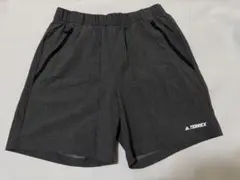 adidas TERREX レディース ショートパンツ グレー