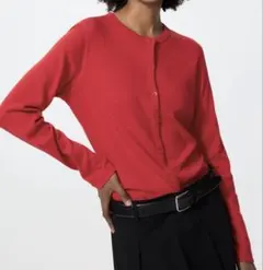 UNIQLO ポインテールカーディガン レッドのサムネイル